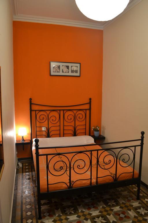 برشلونة Blue Hostel الغرفة الصورة