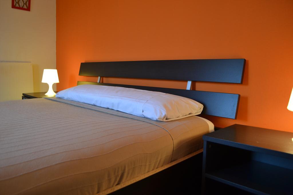 برشلونة Blue Hostel الغرفة الصورة