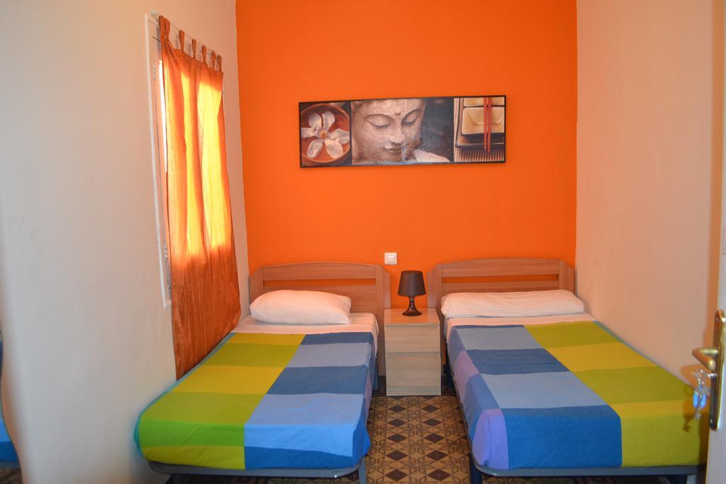 برشلونة Blue Hostel الغرفة الصورة